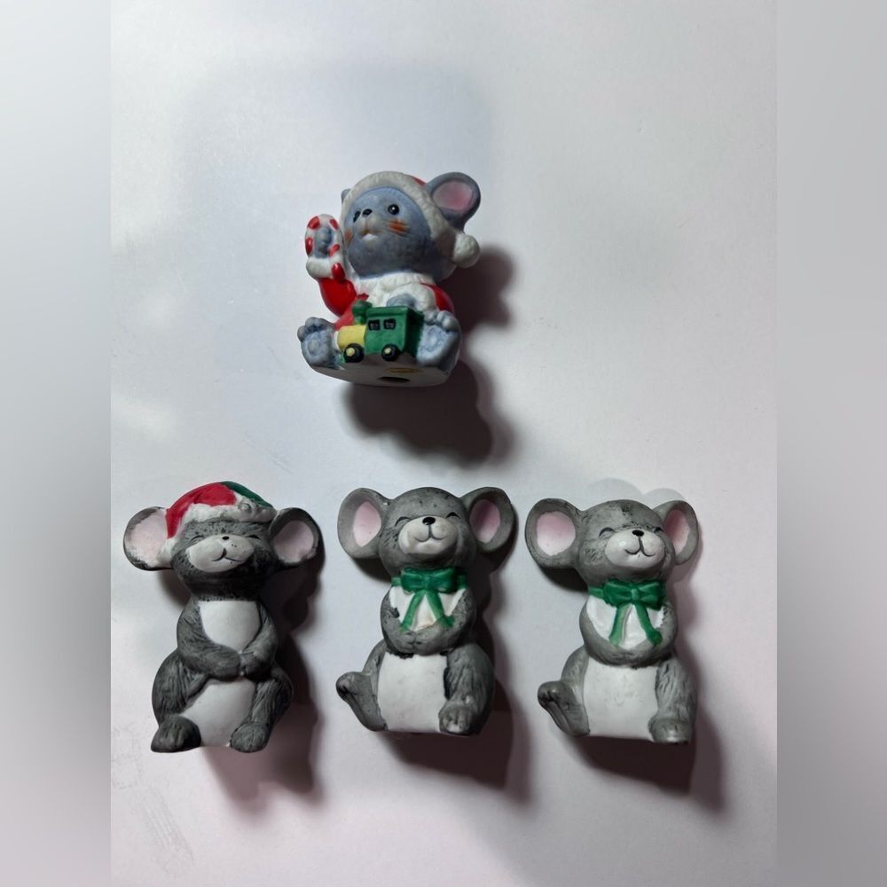 Vintage Christmas Mouse Salt & Pepper Shakers
